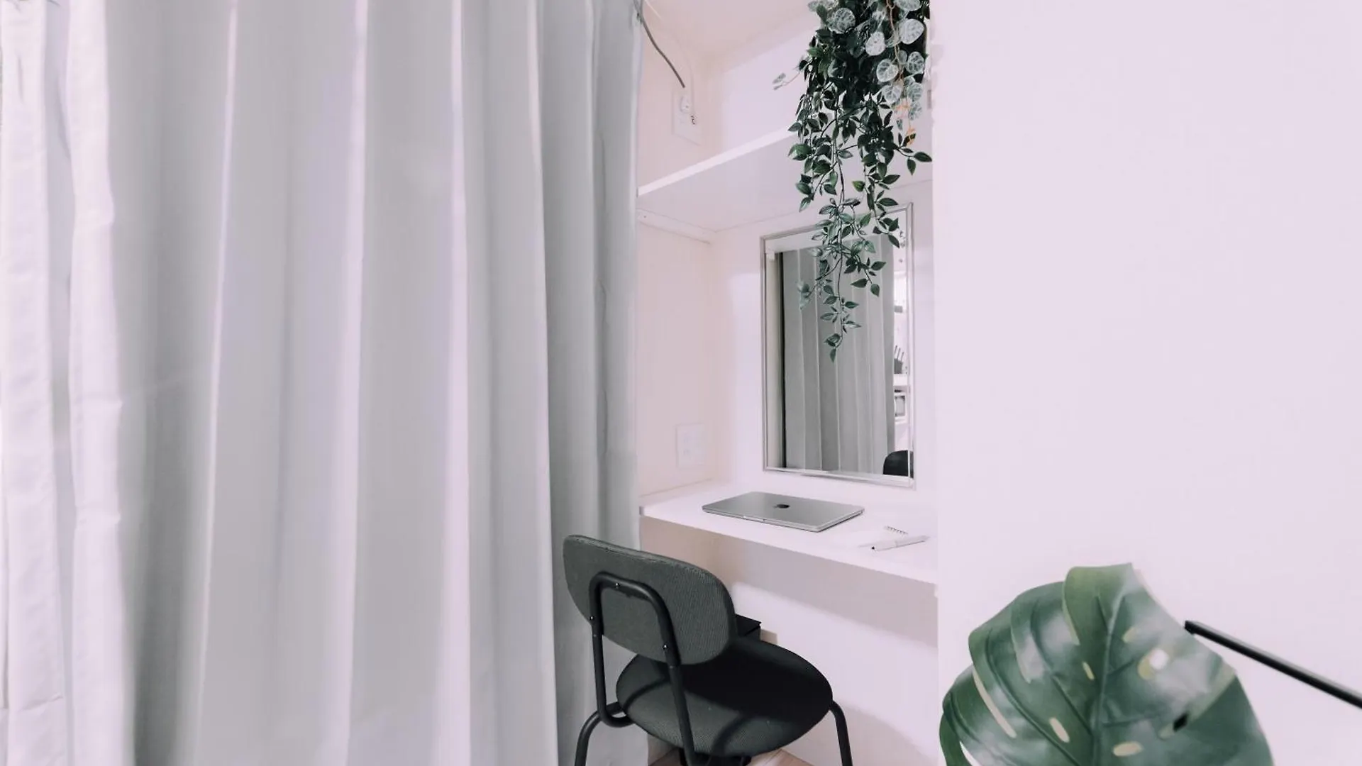 Minimalist Loft Namba Compact Studio With A 24-Hour Gym Ma401 Osaka Japonia